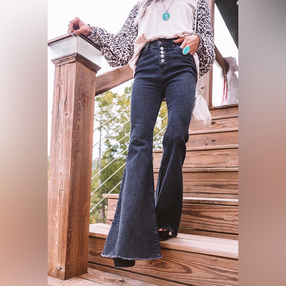 💕impressions💕 Blaylock High Waist Flare Jean NWOT